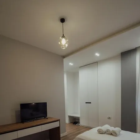 Sara & Esi فندق مبيت وإفطار كورتشي